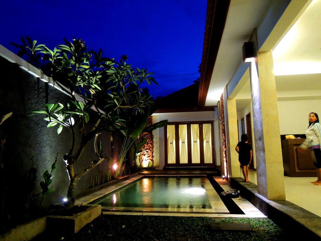 Jayastuti House Villa Ubud  Ruang foto